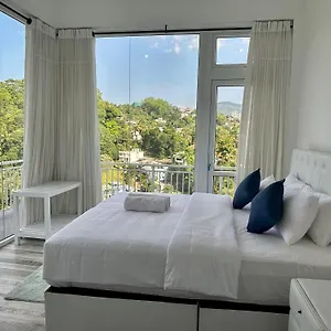  Guest house Secret Heaven